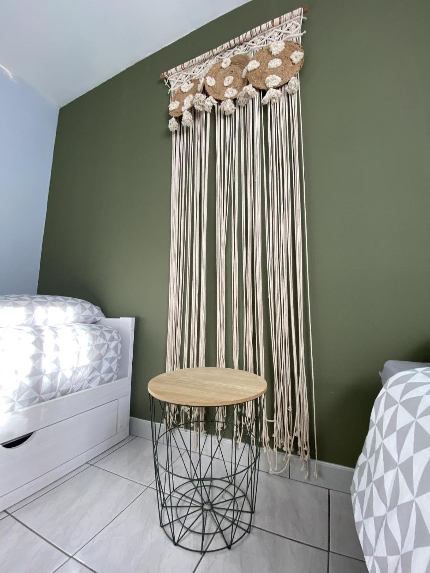 Appartement Tout Equipe 2 Chambres + Jardin Saix  Exterior photo